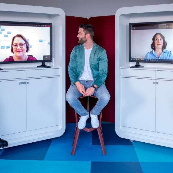 Online or on-site meetings? We can see three people on site and two people connected virtually.