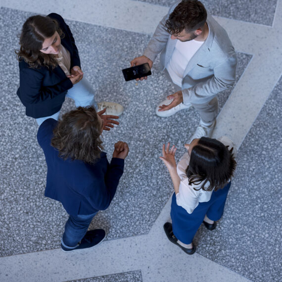 Three practical insights: successful outsourcing in everyday insurance IT operations