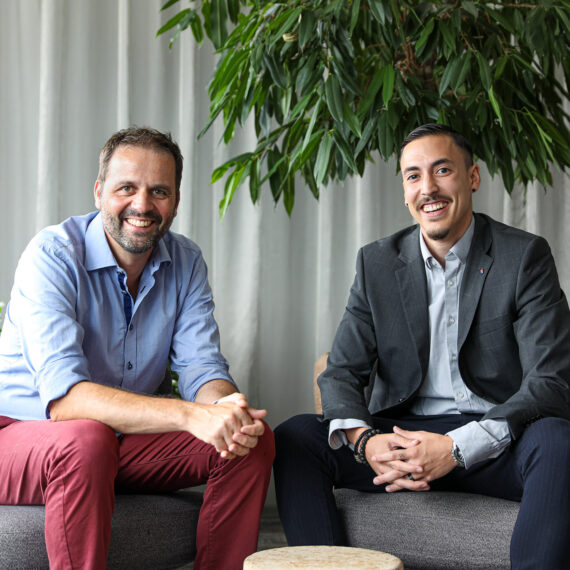 Le PMI devono riconsiderare la sicurezza informatica con lo ZTNA: Michael Mäder e Julien Guéron a colloquio.